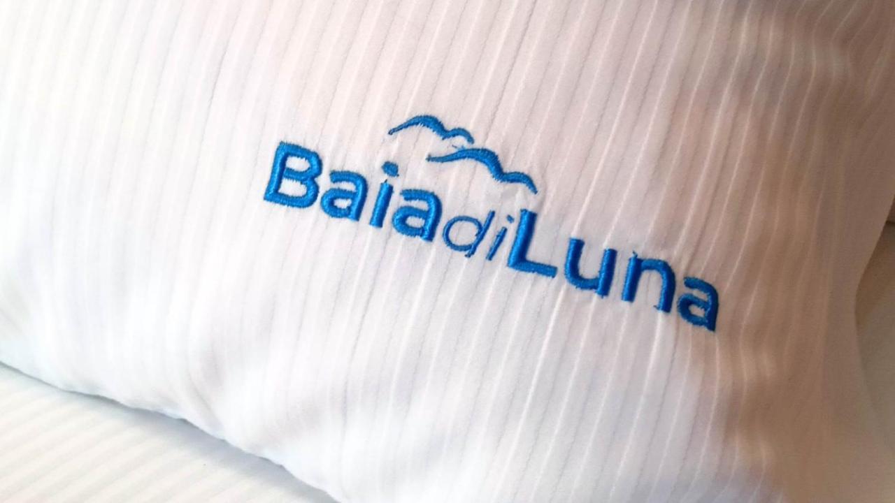 سانتا مارينيلاّ Baia Di Luna المظهر الخارجي الصورة