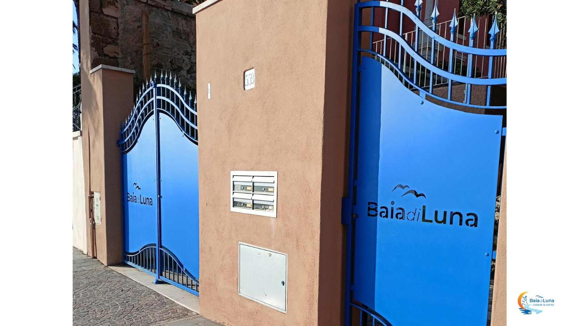 سانتا مارينيلاّ Baia Di Luna المظهر الخارجي الصورة
